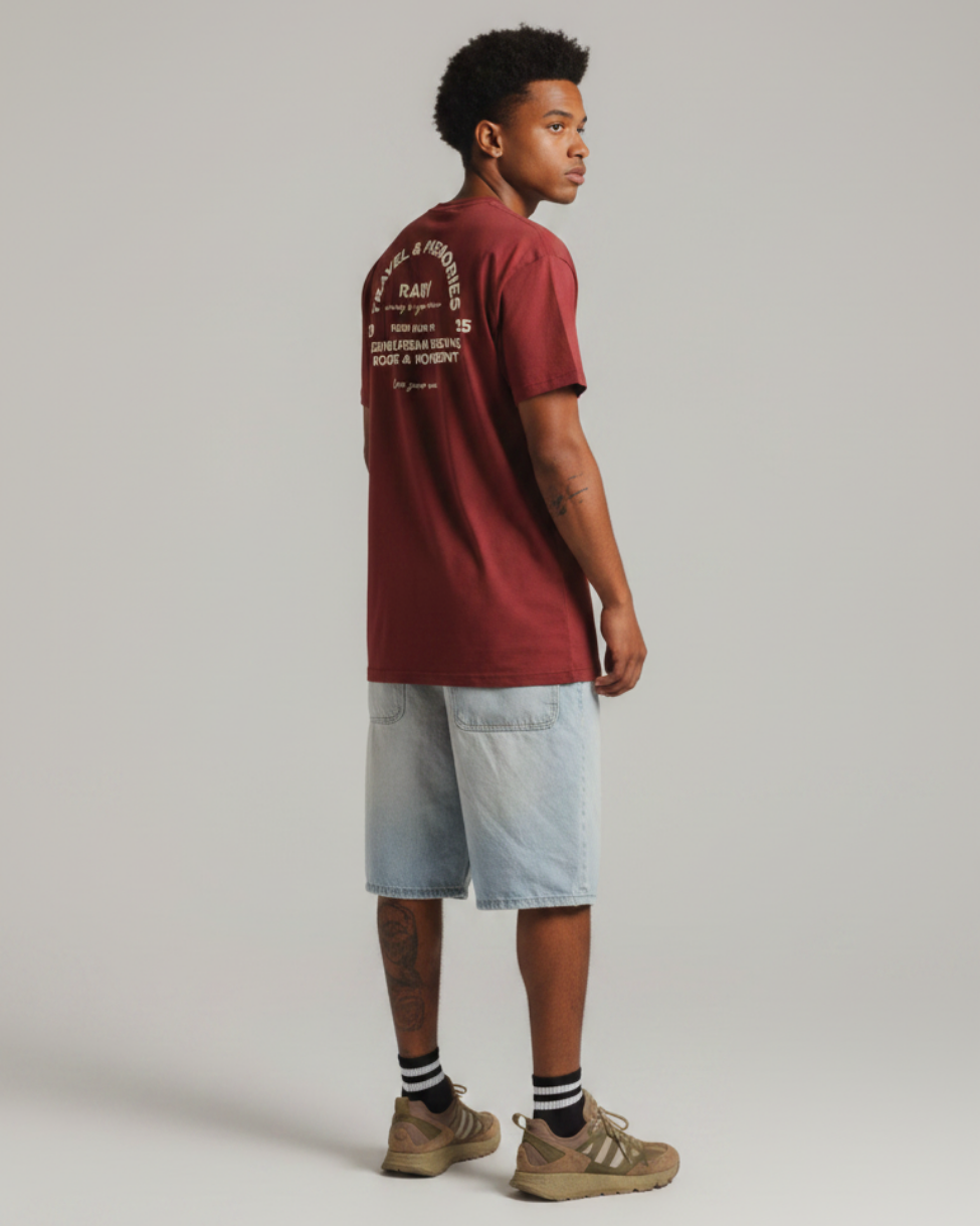 T-shirt TRAVEL & MEMORIES